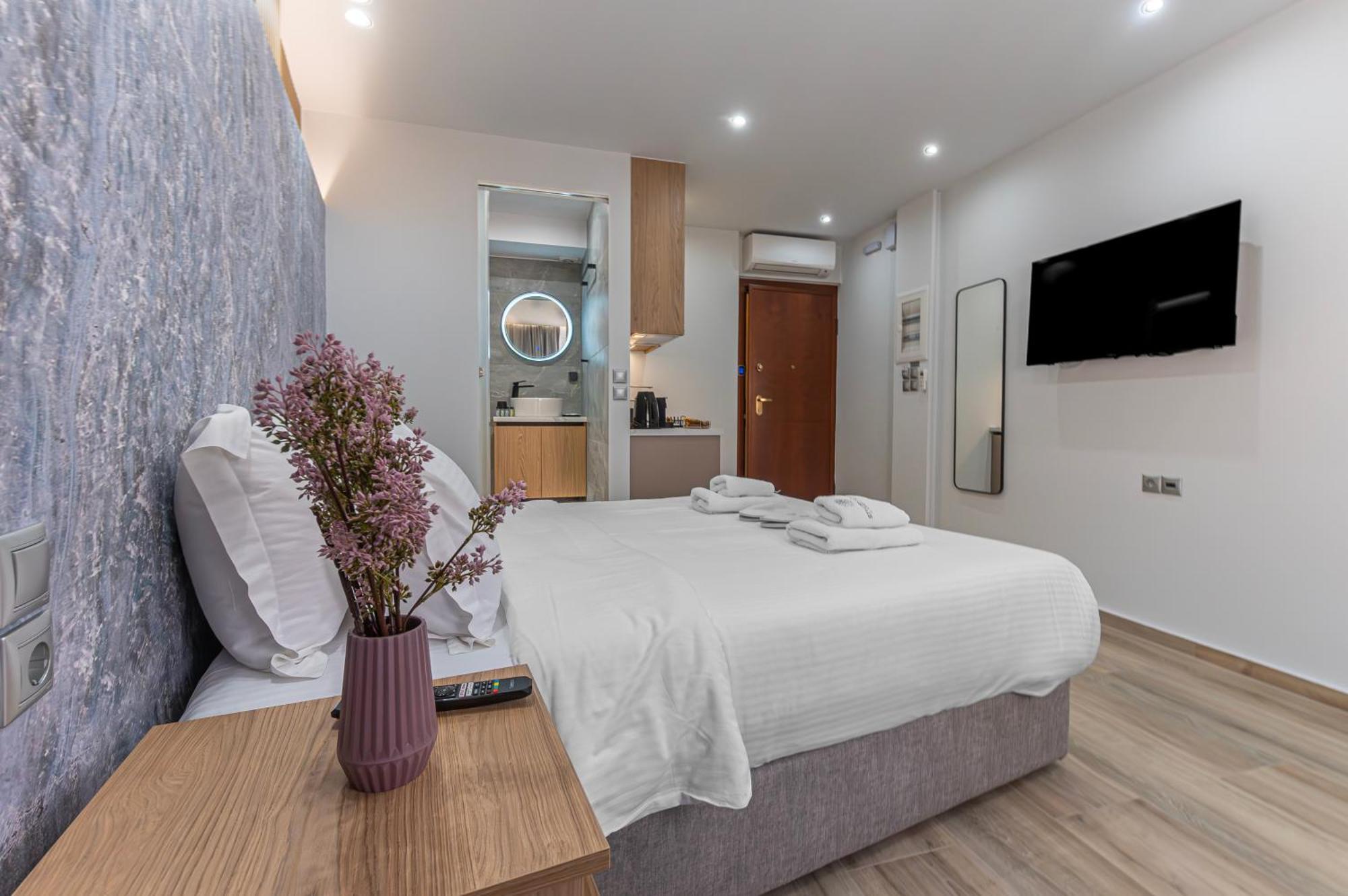 Stylish Living-ioli Athens